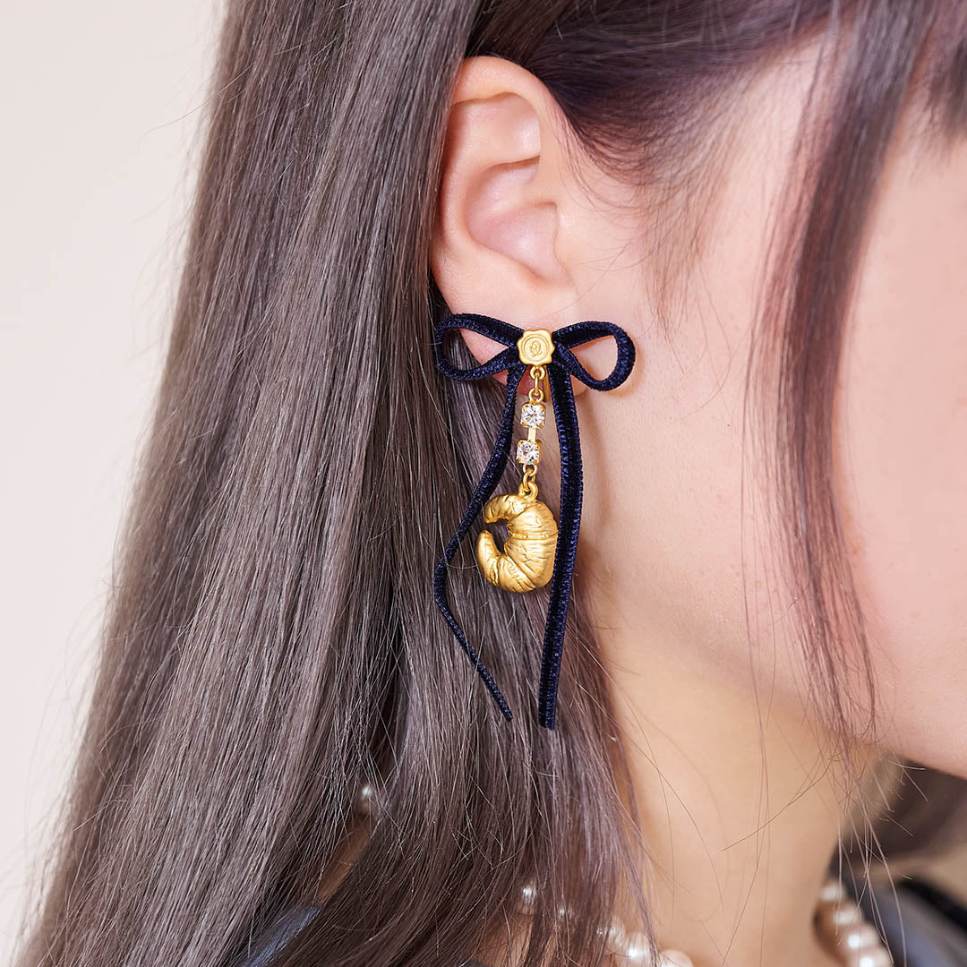 Earring made in Japan