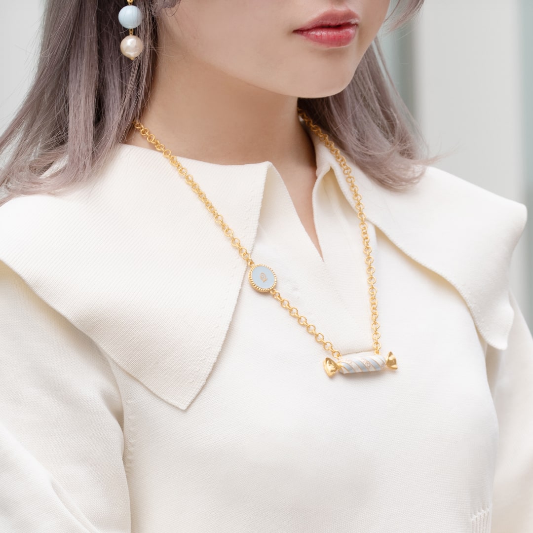 chocolate chip necklace made in Japan