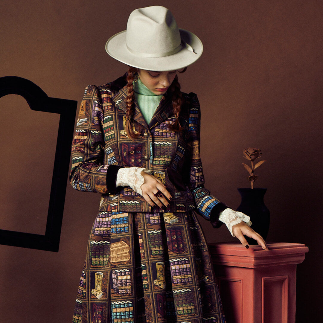 2022awDress_0007_QPOT0475.jpg__PID:caf89ed6-72f2-4eea-9613-5800a999c6d4