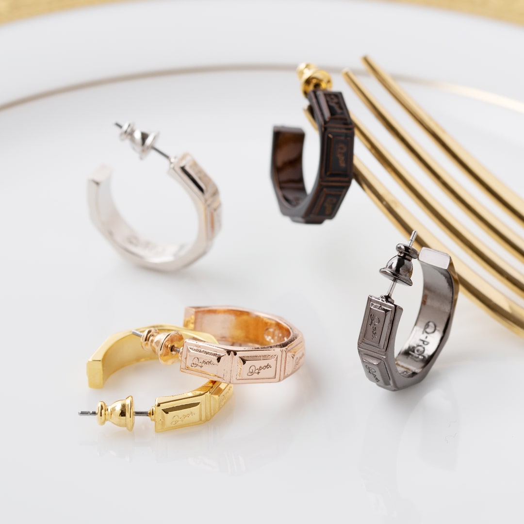 Japan made chocolate motif hoop pierced earrings