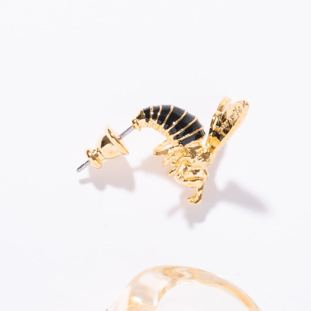 Honey Bee Stinger Pierced Earring (1 Piece)【Japan Jewelry】