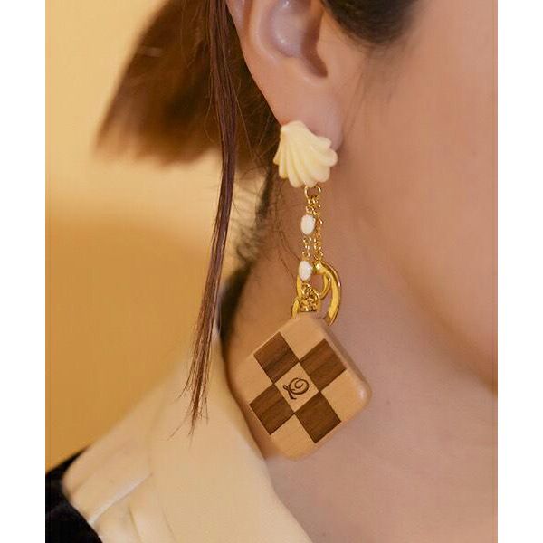Icebox Cookie & Whipped Cream Pierced Earring (1 Piece)【Japan Jewelry】