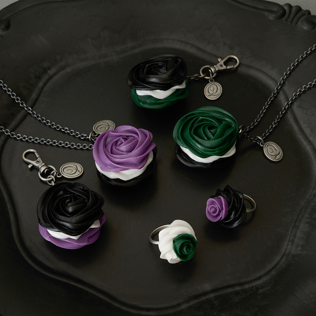 Mystery Rose Macaron Necklace【Japan Jewelry】