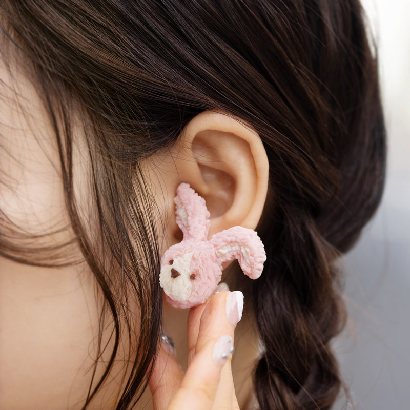 Strawberry Milk Rabbit Cookie's Face Clip-On Earring (1 Piece)【Japan Jewelry】