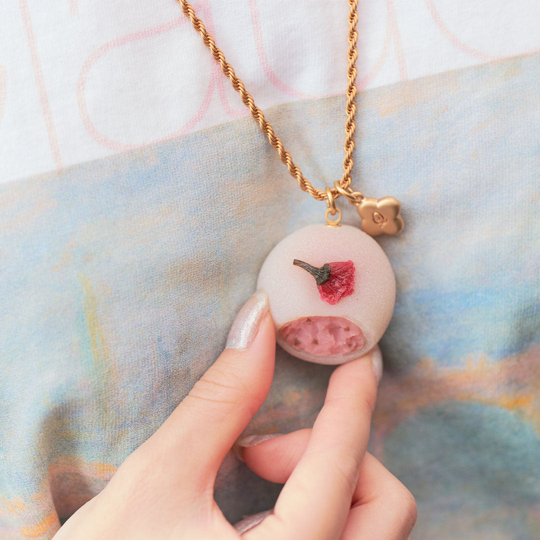 SAKURA Daifuku Necklace【Japan Jewelry】 – Japan Jewelry Brand Q