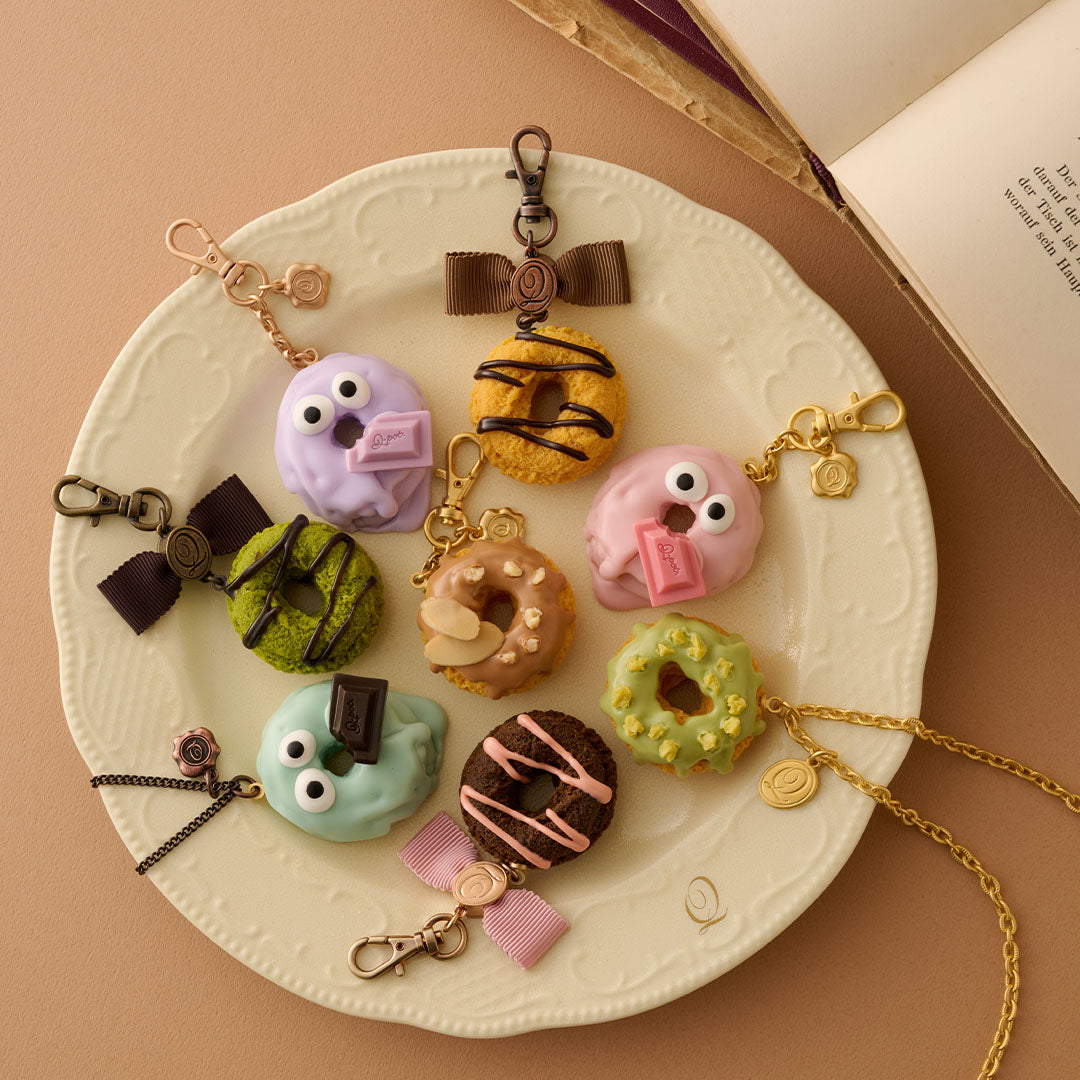 Mint Chocolate Melty Monster Doughnut Necklace【Japan Jewelry】