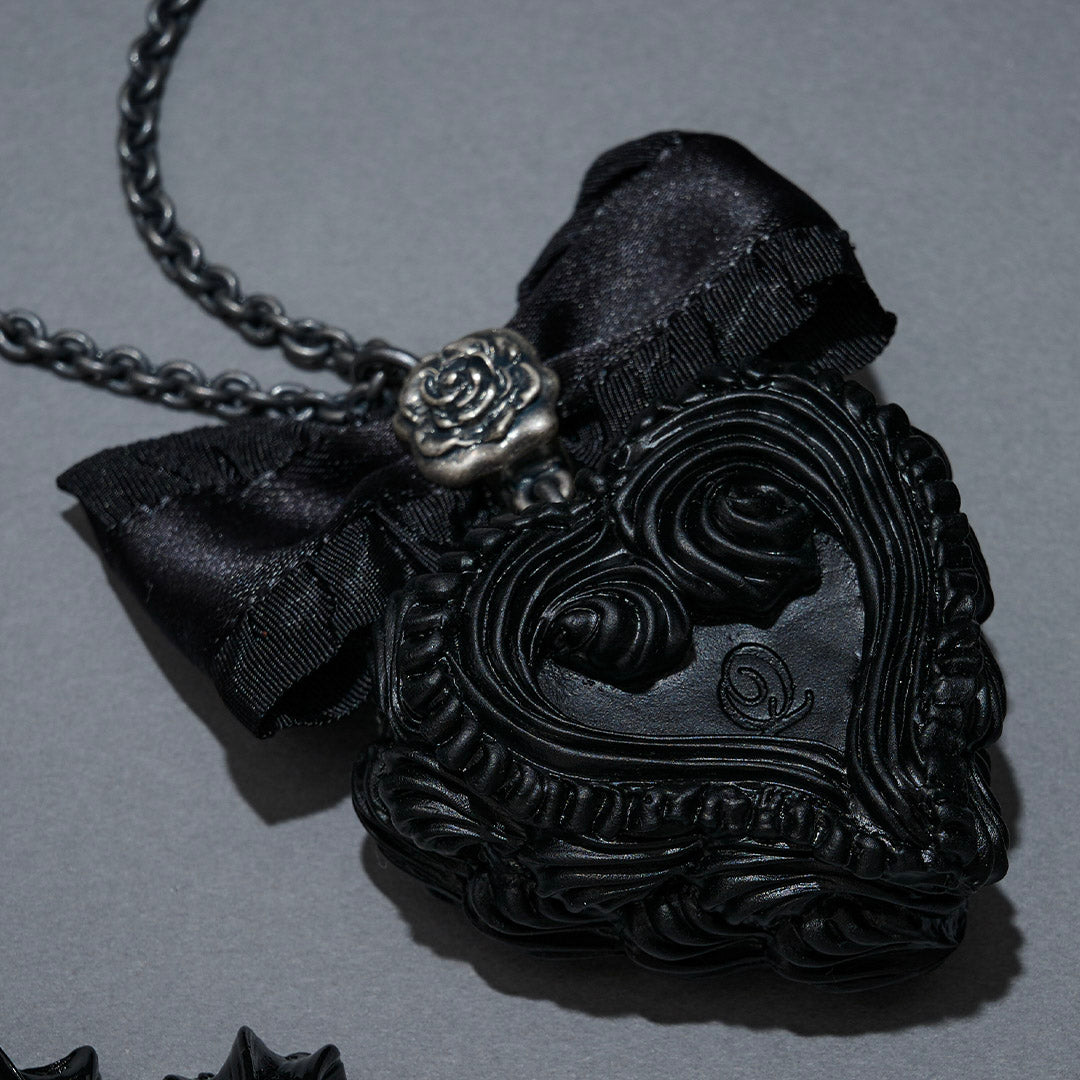 Blackout Cake Necklace【Japan Jewelry】