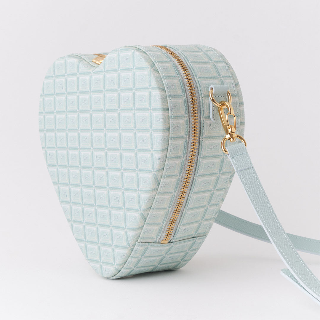 Mint Chocolate Heart Crossbody Bag【Japan Jewelry】