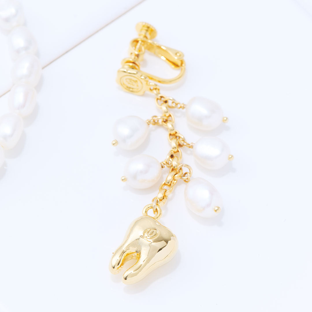 Golden Tooth Baroque Freshwater Pearl Clip-On Earring (1 Piece)【Japan Jewelry】