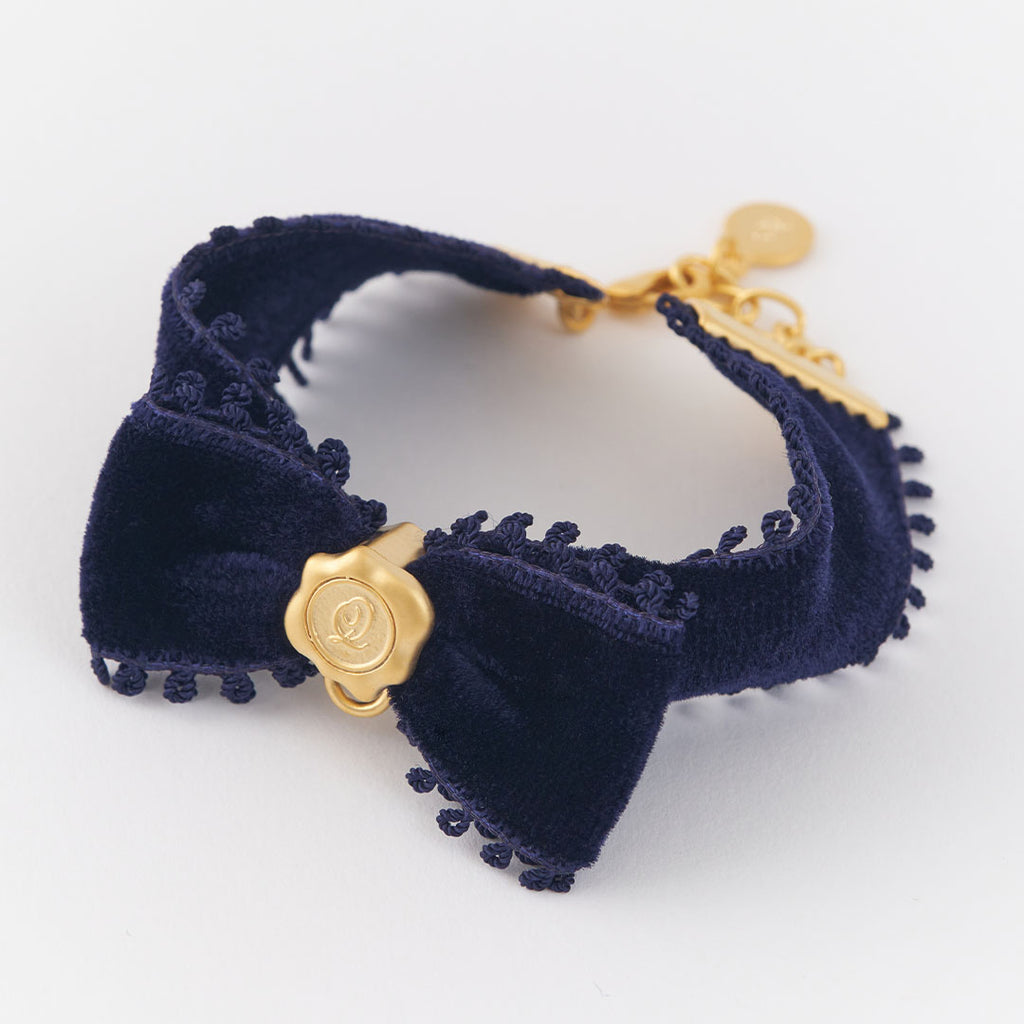 Selectable Happiness Velvet Ribbon Bracelet (Navy Blue)【Japan Jewelry】