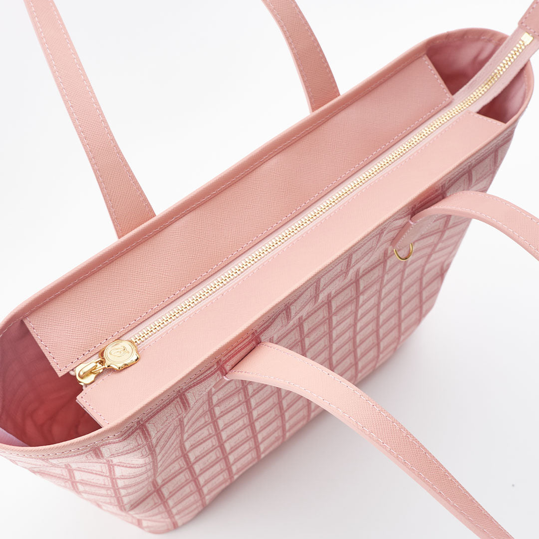 Strawberry Chocolate Zip Leather Tote Bag【Japan Jewelry】