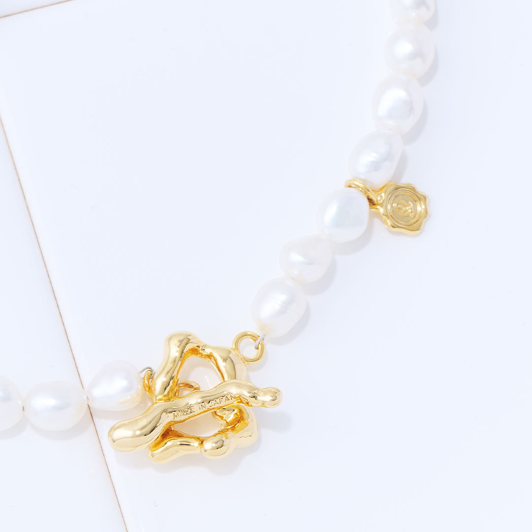 Golden Tooth Baroque Freshwater Pearl Necklace【Japan Jewelry】