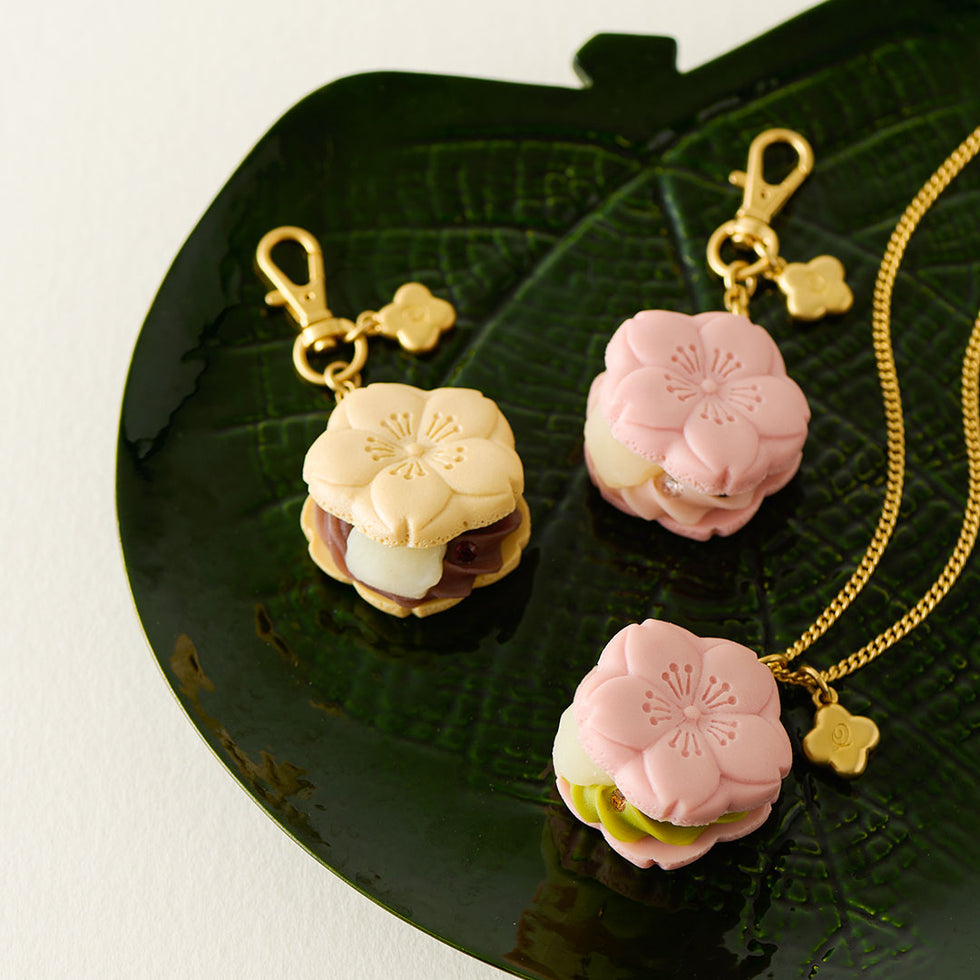 SAKURA Monaka Necklace (Pink)【Japan Jewelry】 – Japan Jewelry Brand Q ...