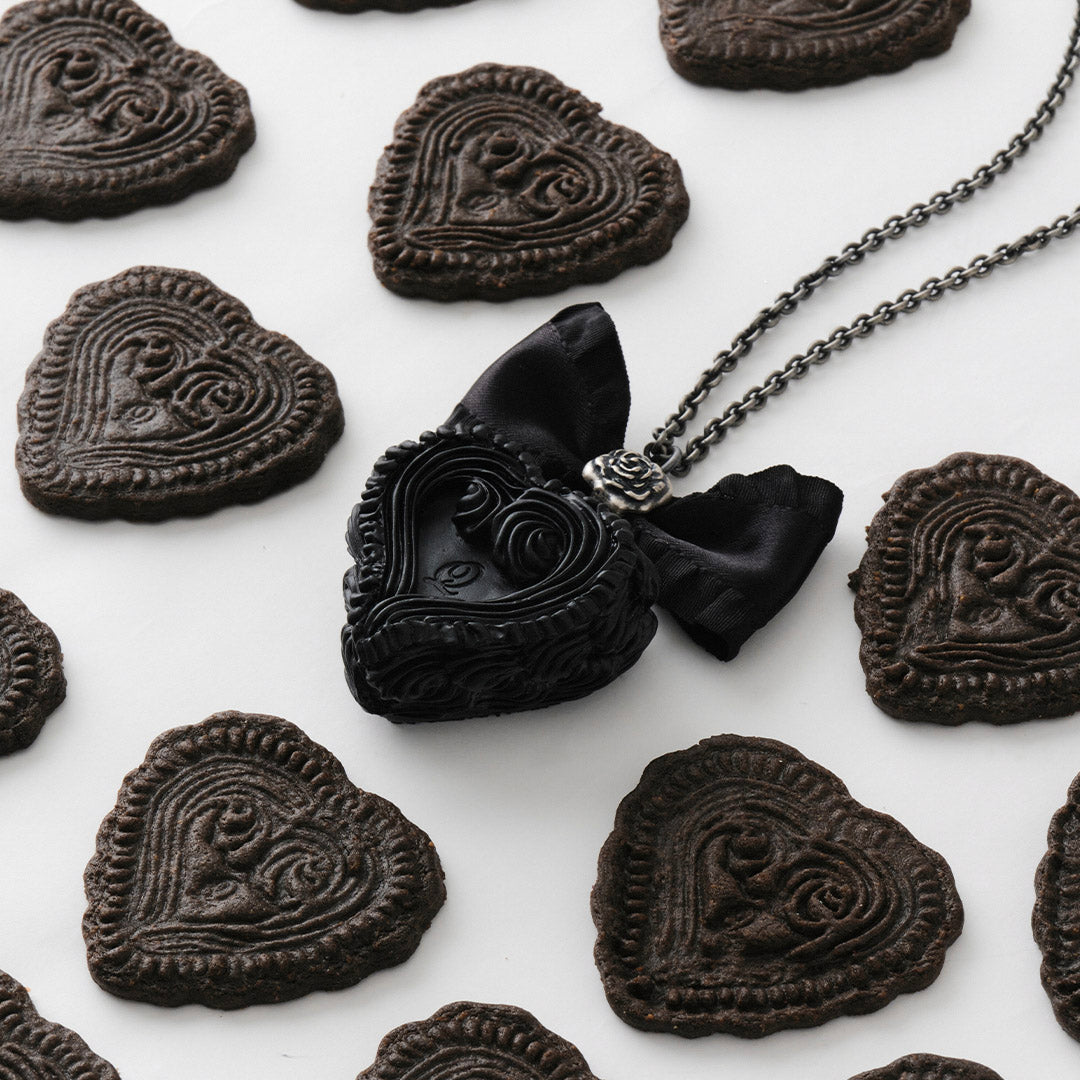 Blackout Cake Necklace【Japan Jewelry】