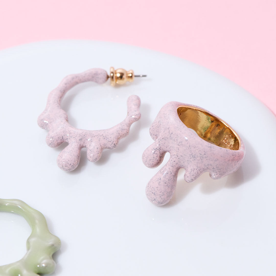 Melt Ring (Strawberry Chocolate)【Japan Jewelry】