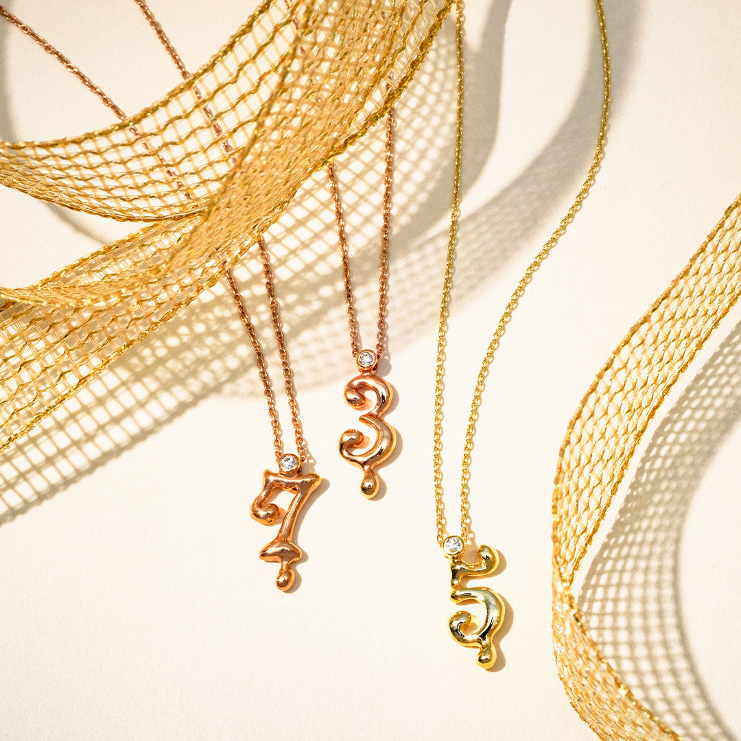 【10K Yellow Gold】Melty Number 5 Necklace【Japan Jewelry】