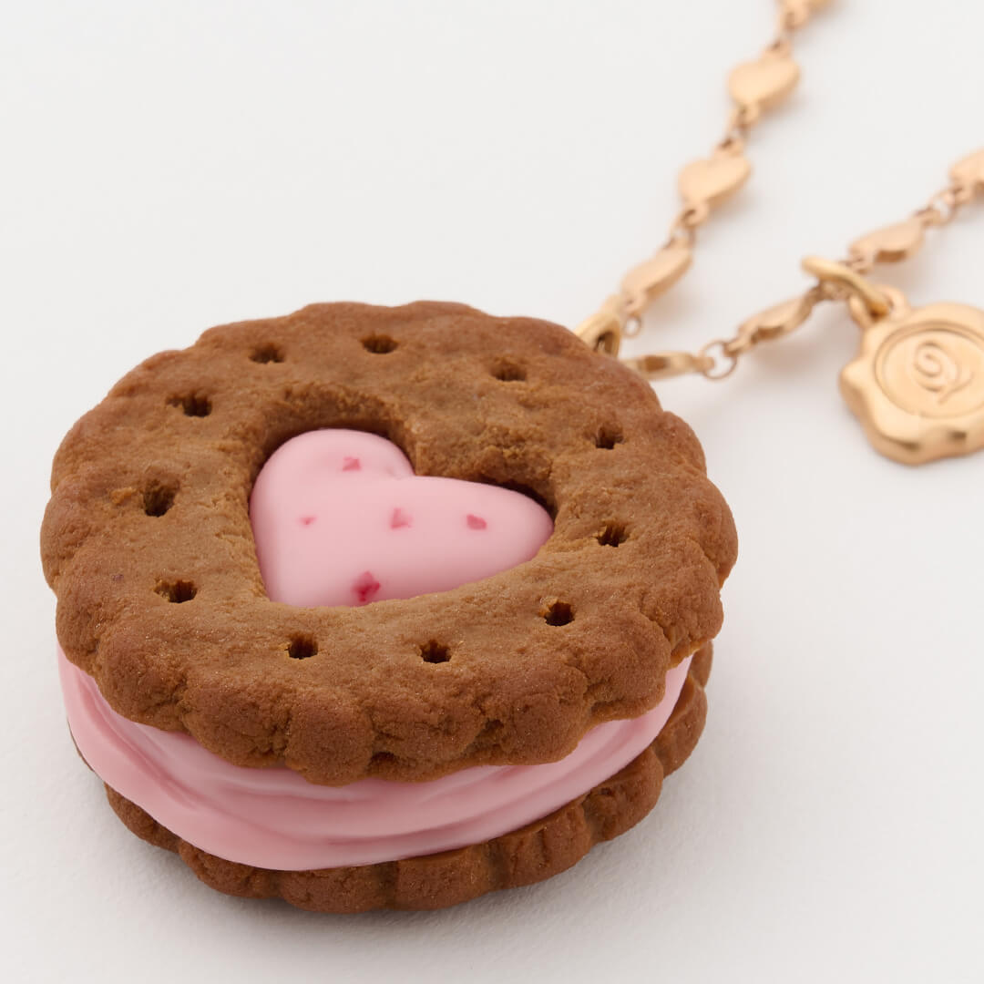 Strawberry Milk Jam Cocoa Cookie Necklace【Japan Jewelry】