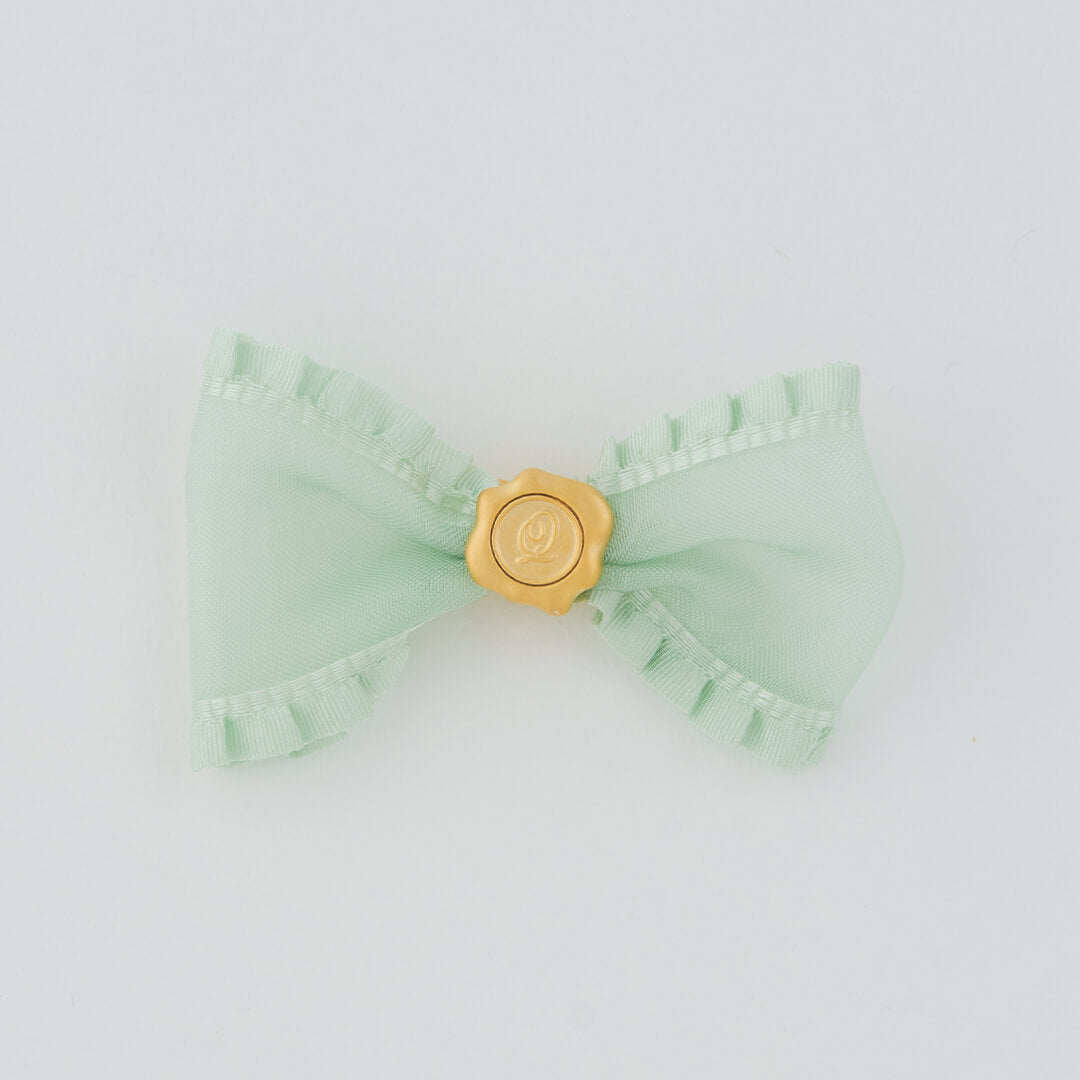 Ruffled Organdy Ribbon Charm (Light Green)【Japan Jewelry】