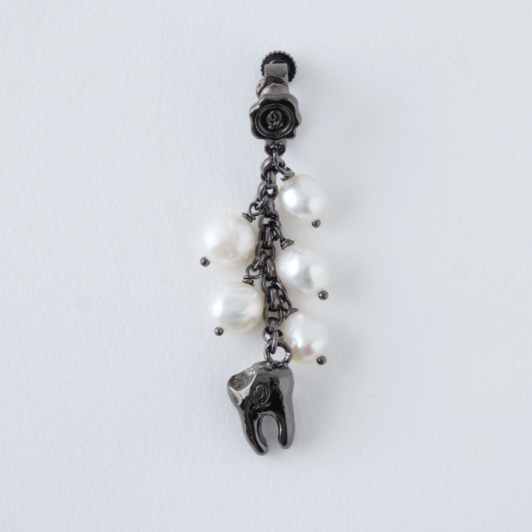 Bad Tooth Baroque Freshwater Pearl Clip-On Earring (1 Piece)【Japan Jewelry】