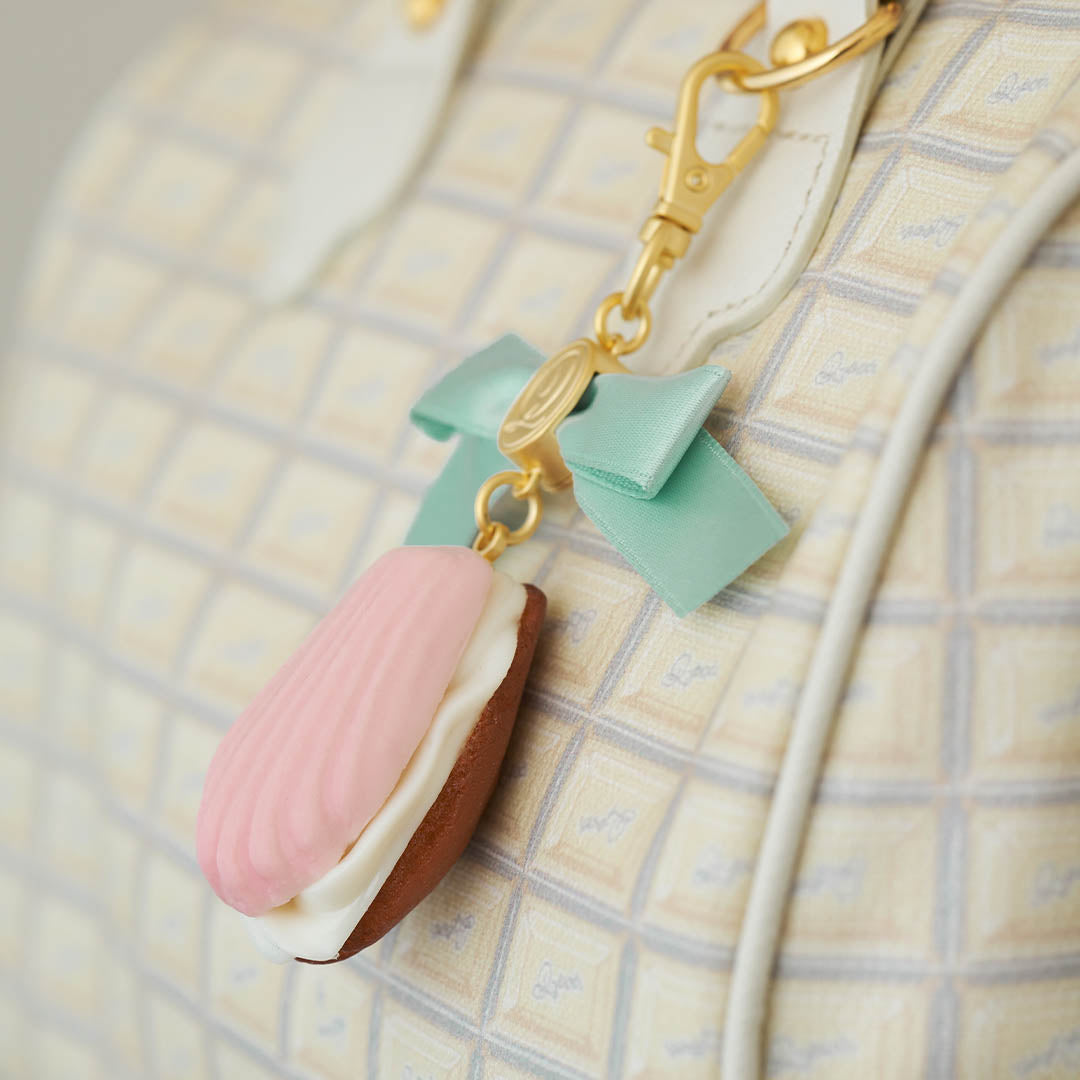 Strawberry Chocolate Madeleine Bag Charm【Japan Jewelry】 – Japan
