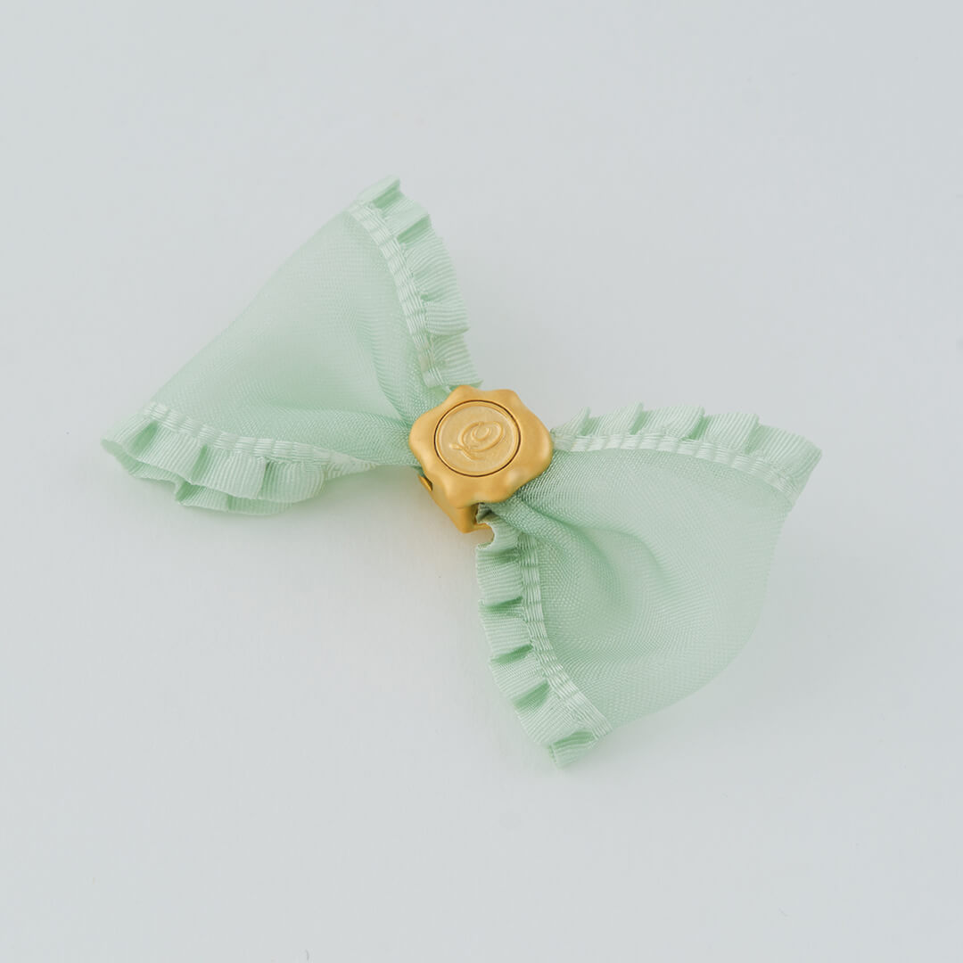 Ruffled Organdy Ribbon Charm (Light Green)【Japan Jewelry】