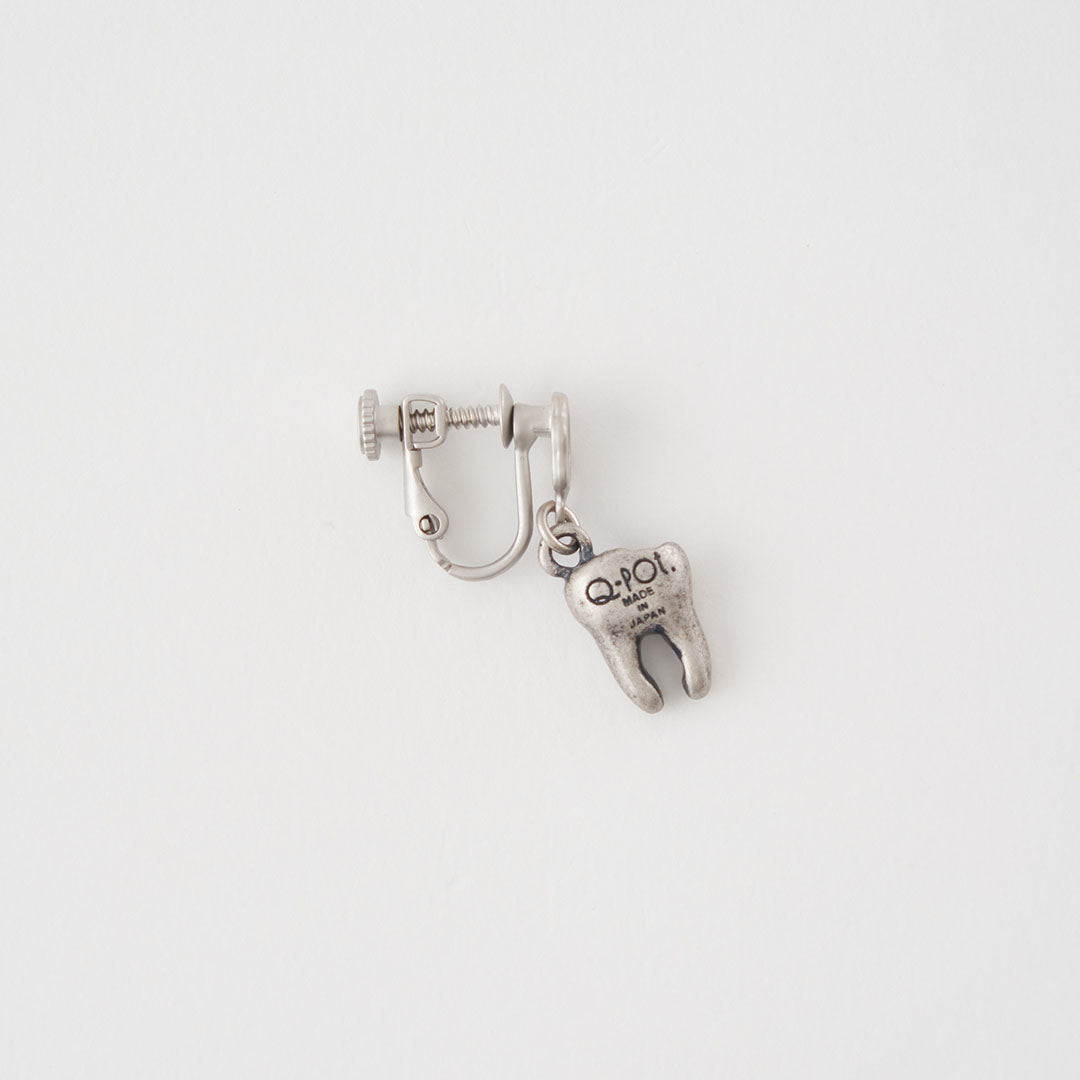 【Special Package】Bad Tooth Clip-On Earring (1 Piece)【Japan Jewelry】