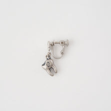 【Special Package】Bad Tooth Clip-On Earring (1 Piece)【Japan Jewelry】