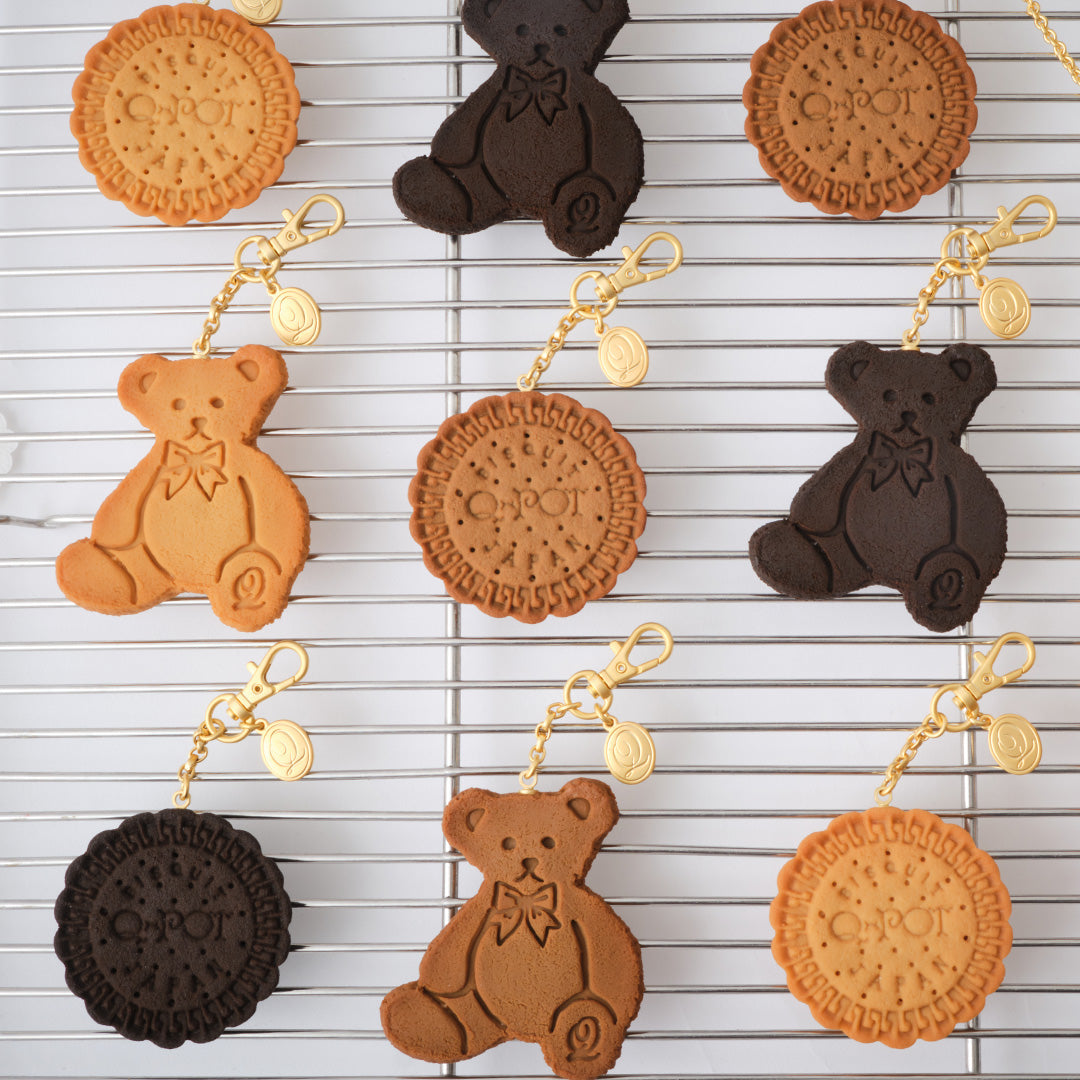 Freshly Baked Teddy Bear Cookie Bag Charm (Caramel)【Japan Jewelry
