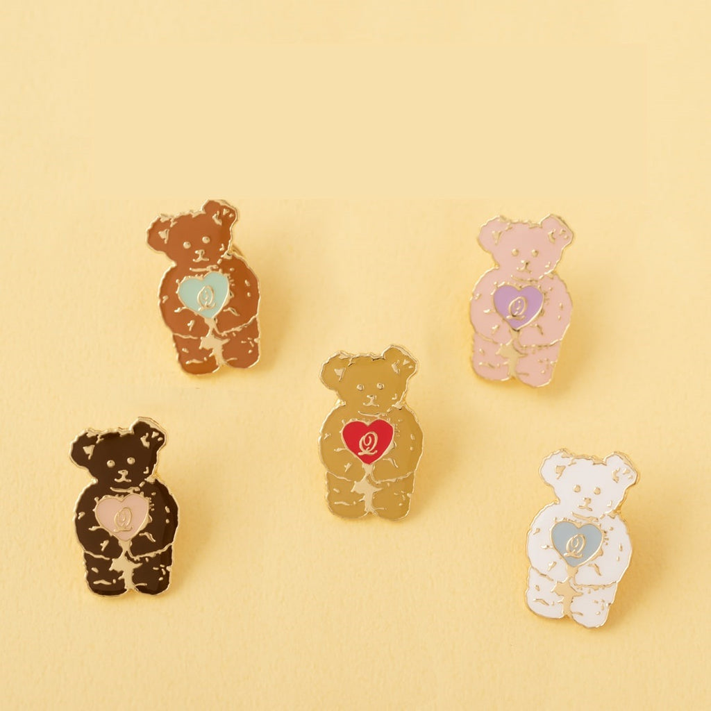Teddy Bear Pin Badge【Japan Jewelry】