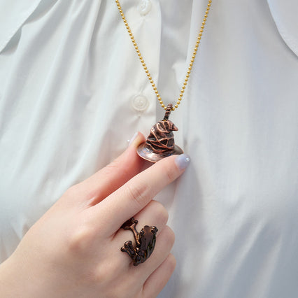 【Harry Potter × Q-pot. collaboration】Sorting Hat Necklace【Japan Jewelry】