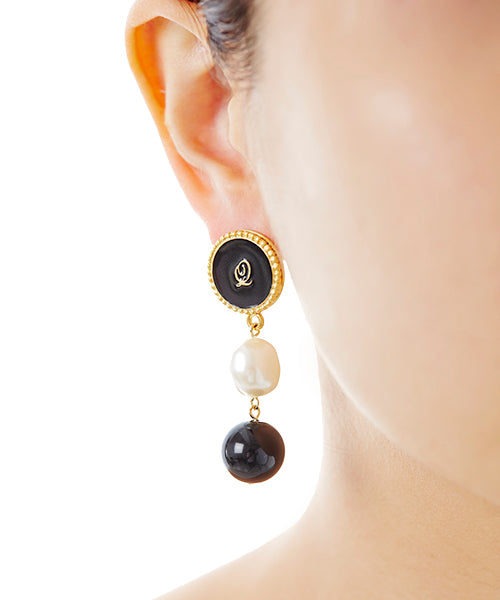 Stripe Candy Pearl Pierced Earrings (Black / Pair)【Japan Jewelry】