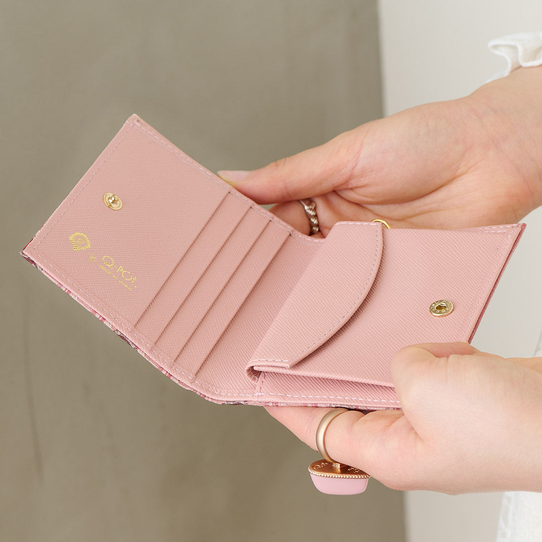 Heart Strawberry Chocolate Leather Flap Short Wallet【Japan Jewelry】