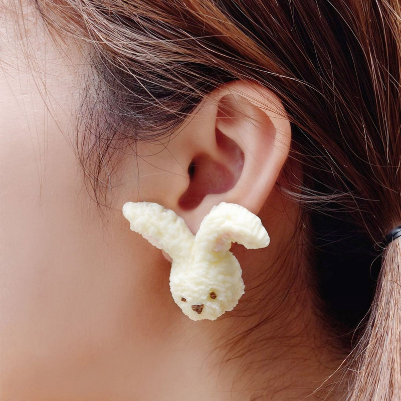 Milk Rabbit Cookie's Face Clip-On Earring (1 Piece)【Japan Jewelry】