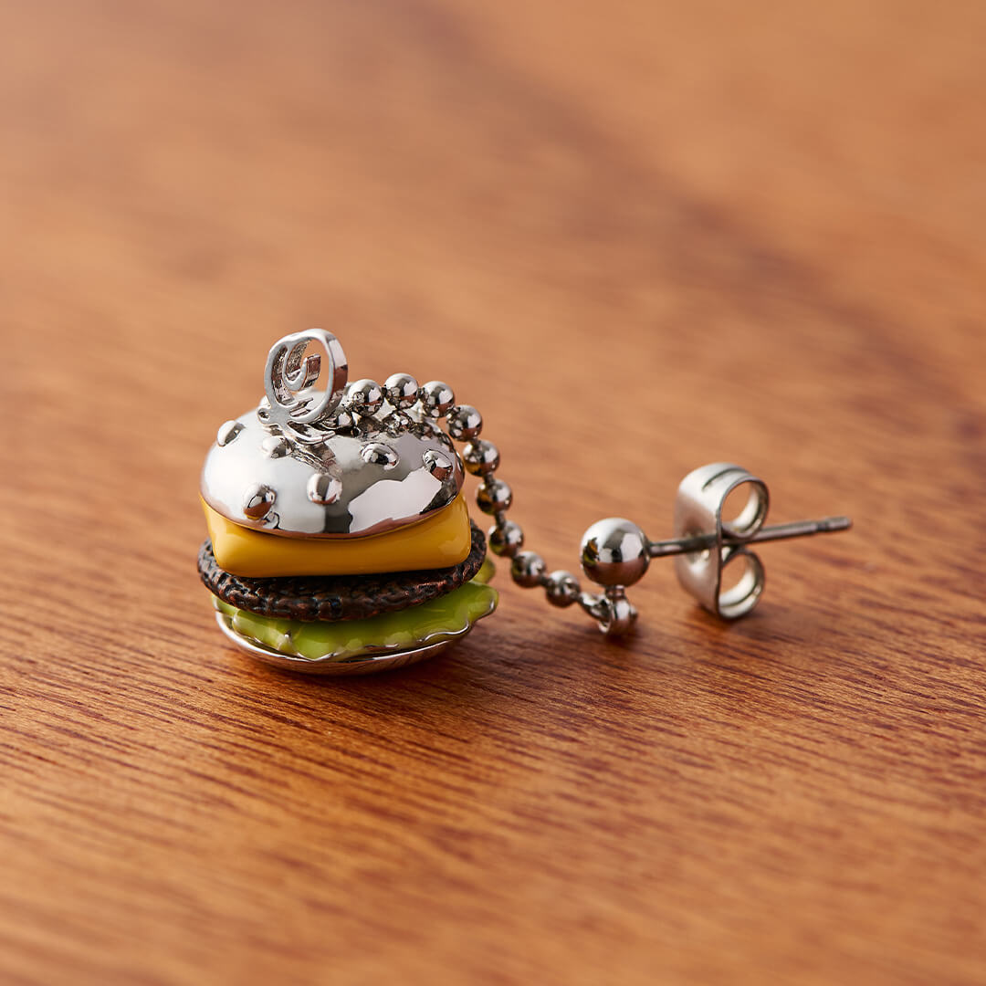 Mini Burger Pierced Earring [Silver] (1 Piece)【Japan Jewelry】