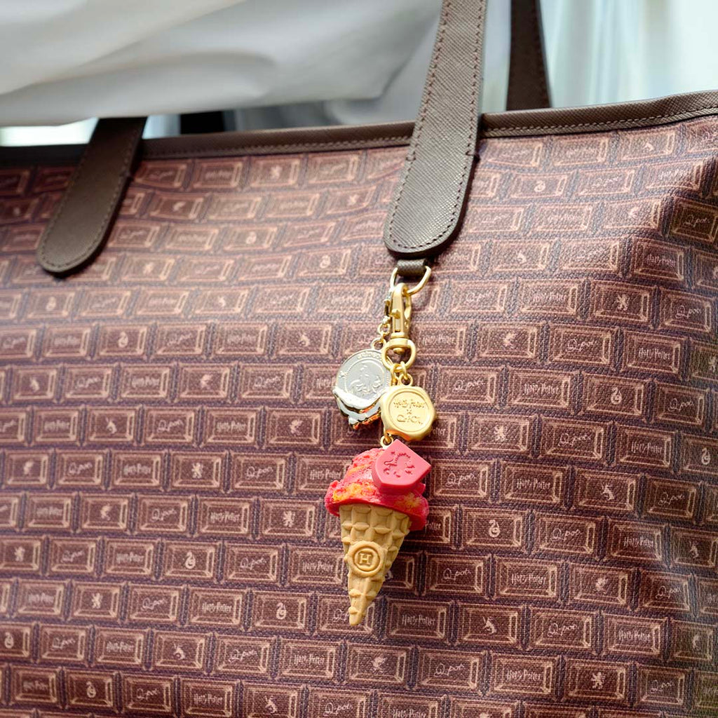 【Harry Potter × Q-pot. collaboration】Gryffindor Ice Cream Bag Charm【Japan Jewelry】