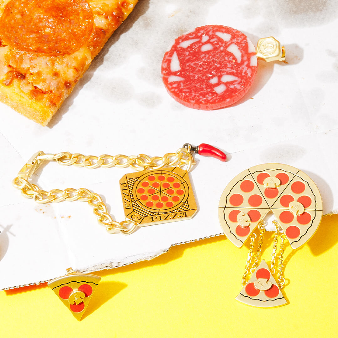 Freshly Baked Pizza Bracelet【Japan Jewelry】
