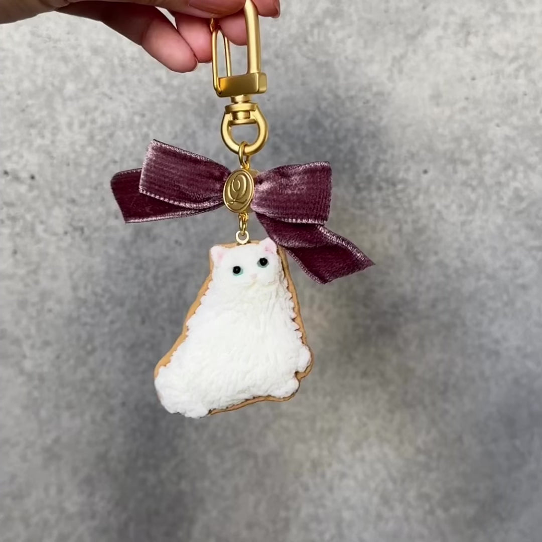 Persian Cat Sugar Cookie Key Holder【Japan Jewelry】 – Japan