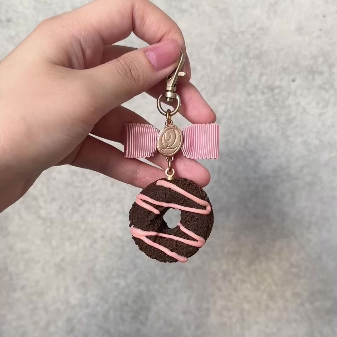 Chocolate Doughnut Bag Charm【Japan Jewelry】 – Japan Jewelry