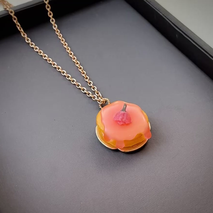 Sakura Syrup Pancake Necklace【Japan Jewelry】 – Japan Jewelry