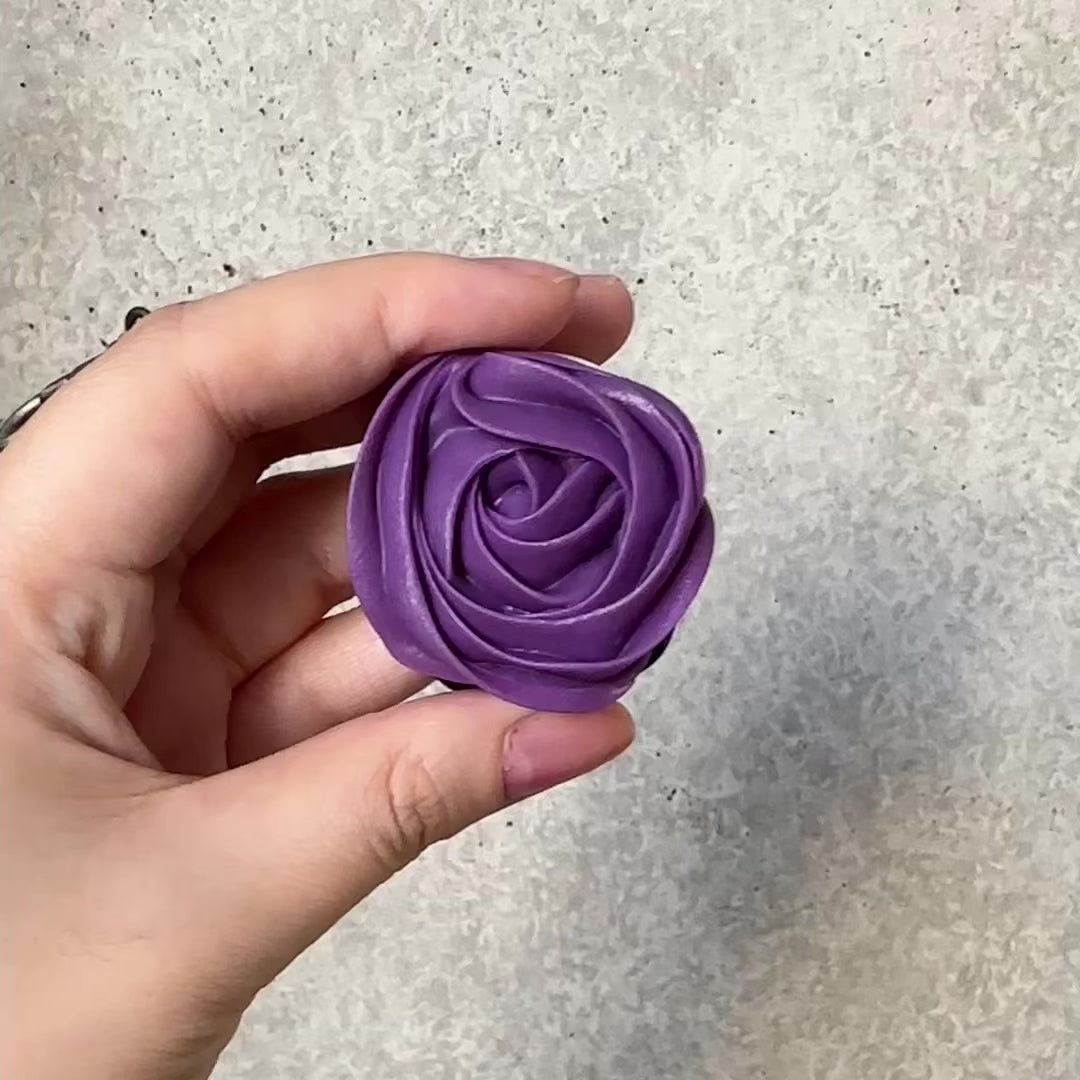 Mystery Rose Macaron Bag Charm【Japan Jewelry】