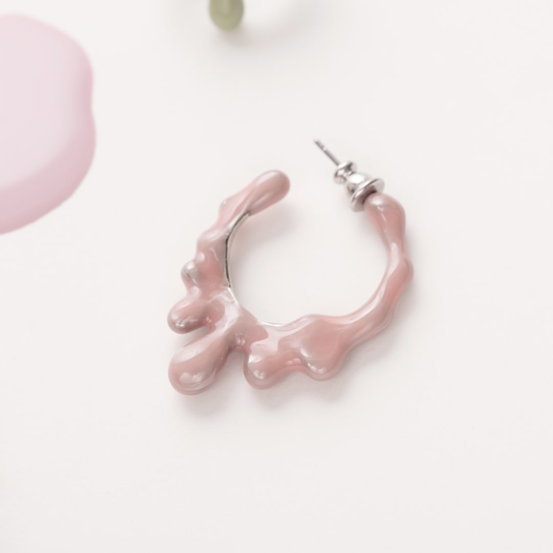 Melty Melt Hoop Earring (Pale Pink / 1 Piece)【Japan Jewelry】