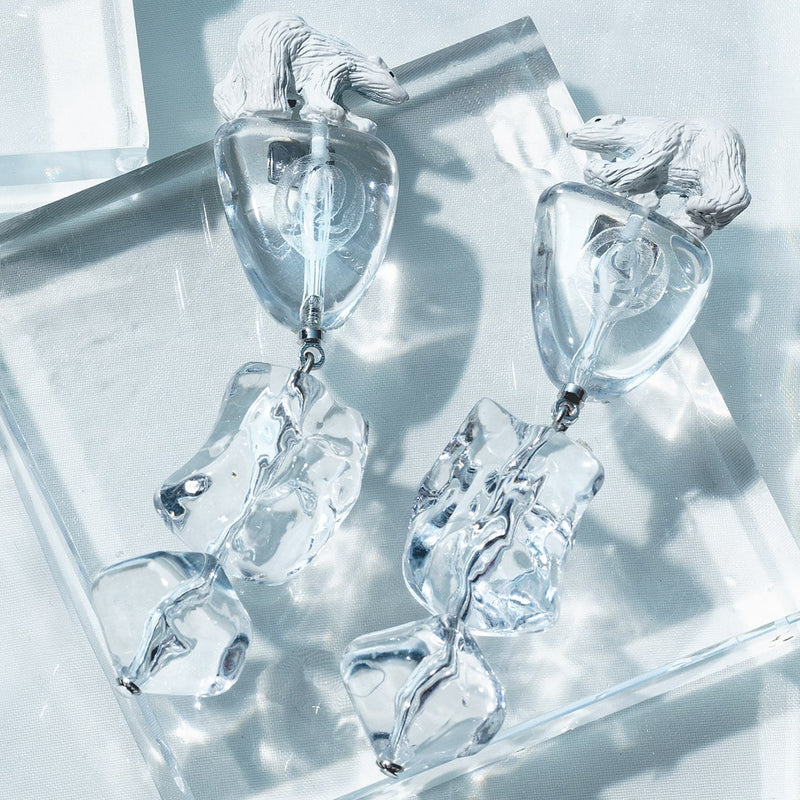 Ice floes & Polar Bears Pierced Earring (Pair)【Japan Jewelry】