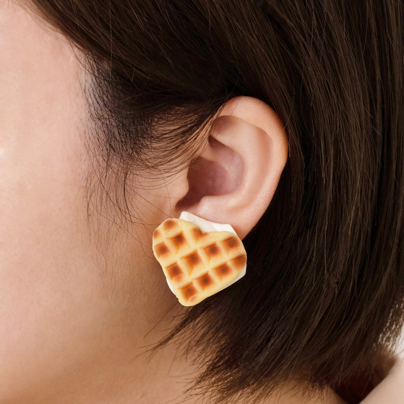 Buttermilk Waffle Clip-On Earring (1 Piece)【Japan Jewelry】