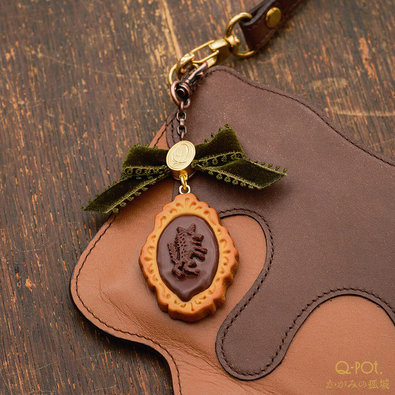 【Q-pot. x Lonely Castle in the Mirror】Lonely Castle in the Mirror Chocolate & Cookie Bag Charm