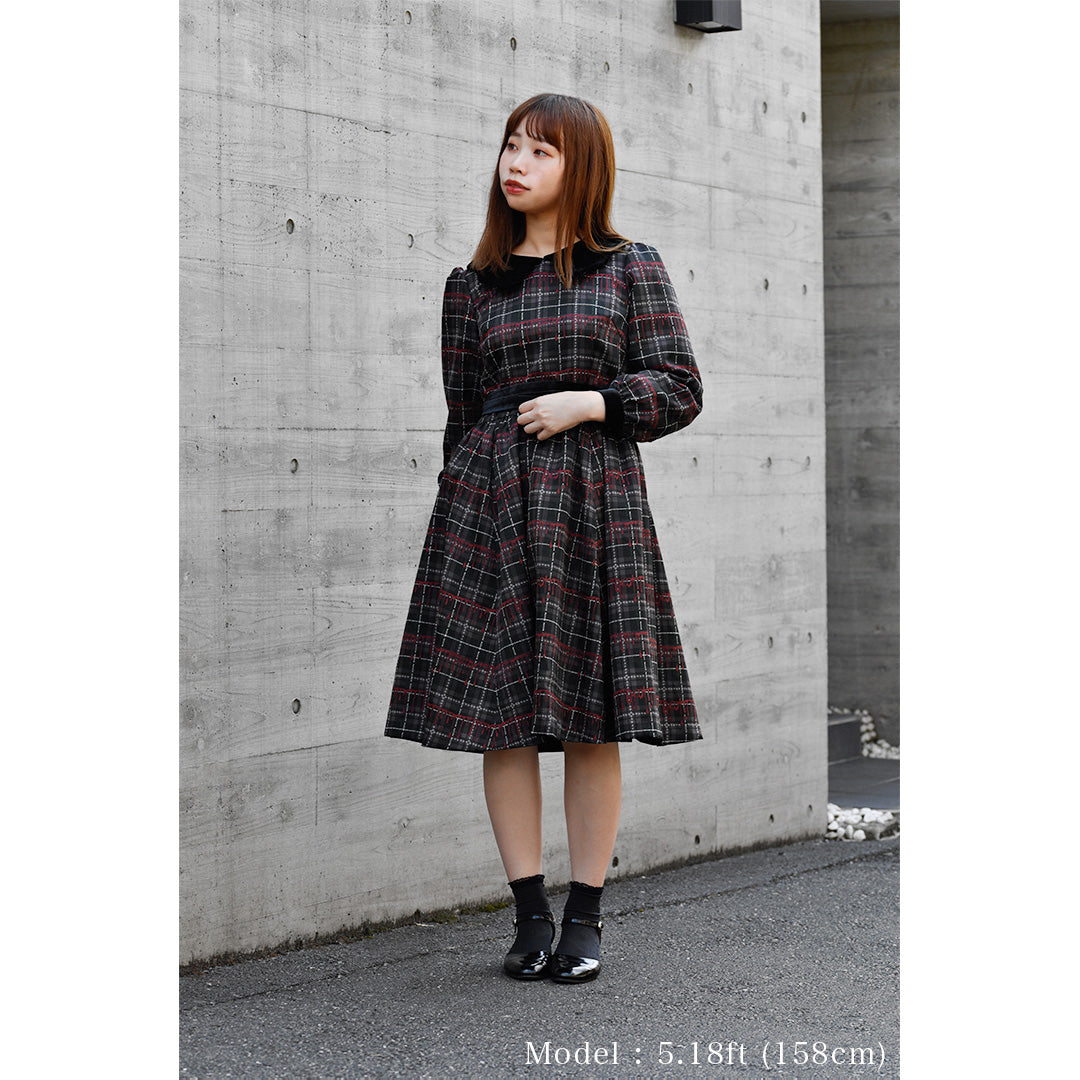 【Poppy Collaboration】Puff Sleeve Dress (Black)