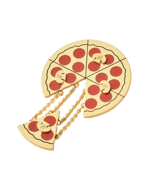 【Q-pot. 】メルティドチーズペパロニピザ　ブローチ Melted Cheese Pepperoni Pizza Brooch【Japan Jewelry】 – Japan