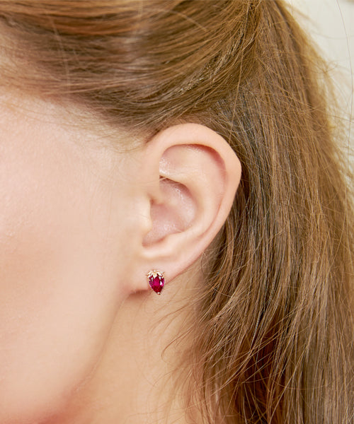 【10K-Yellow Gold】Strawberry Pierced Earring (1 Piece)
