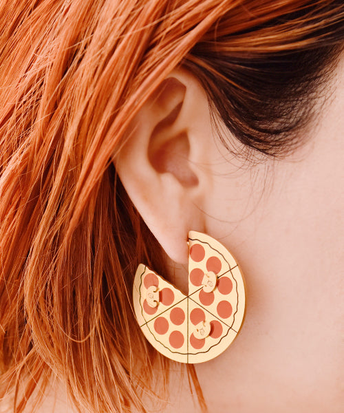 Pepperoni Pizza Pierced Earrings (Pair)【Japan Jewelry】