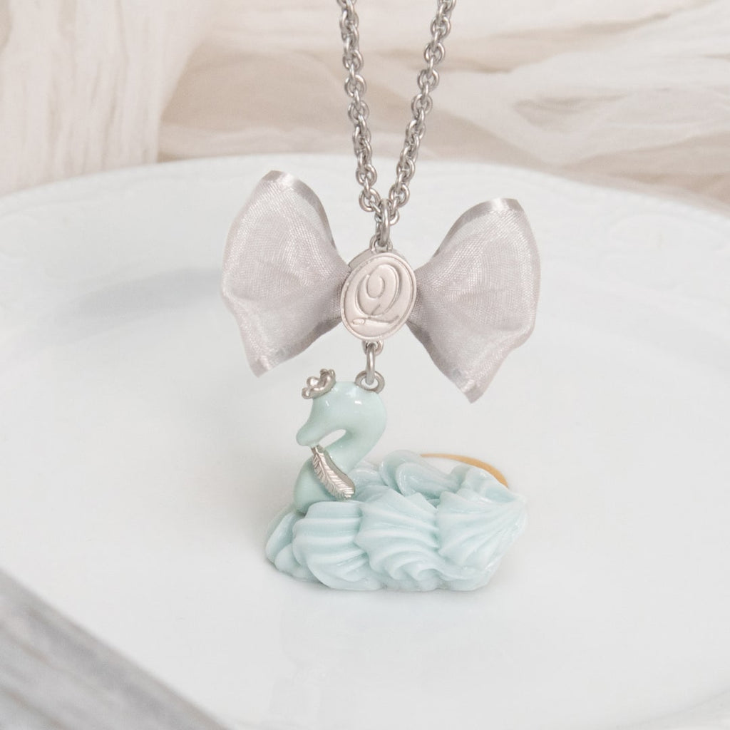 Blue Swan Cream Cake Necklace【Japan Jewelry】