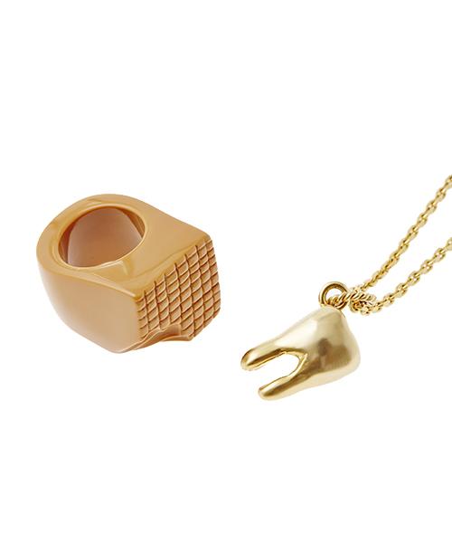 【Special Package】Caramel meets Tooth Necklace & Ring Set